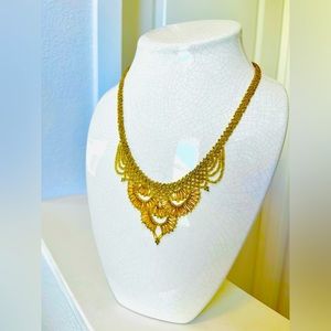 Boho-style, Ecuadorian Hand-beaded Necklace